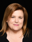 Dawn Cwierley portrait.