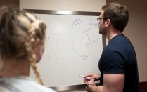 students working together in tutoring center. 