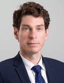 Seth Glassman, MD portrait. 